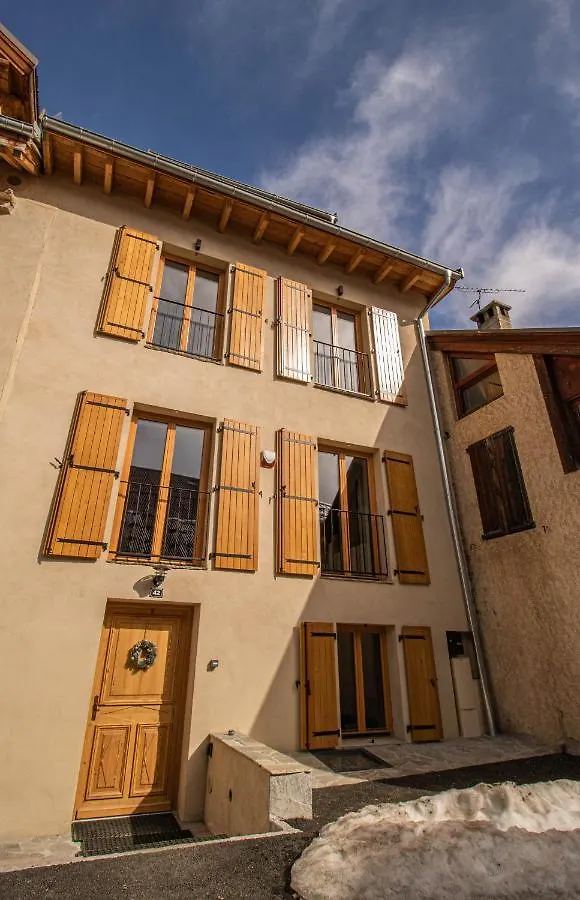Chalet Peak Noir Entier 12Pers - Cosy House Peak Noir For 12People Le Monetier-les-Bains 0*,  France